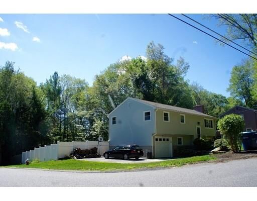 Property Photo:  38 Westwood Dr  MA 01566 