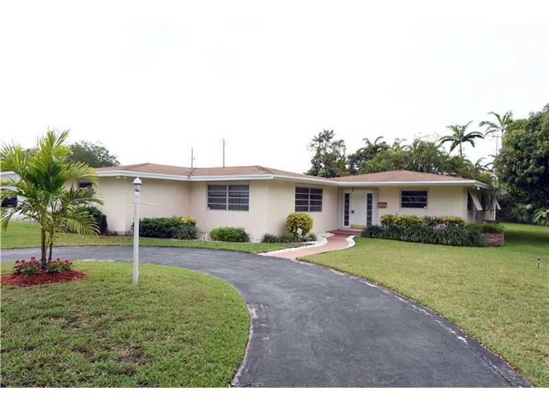 Property Photo: 7400 SW 131st St FL 33156