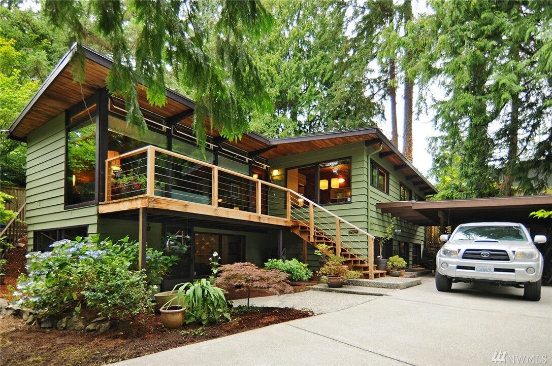 Property Photo: 18220 29th Place NE WA 98155