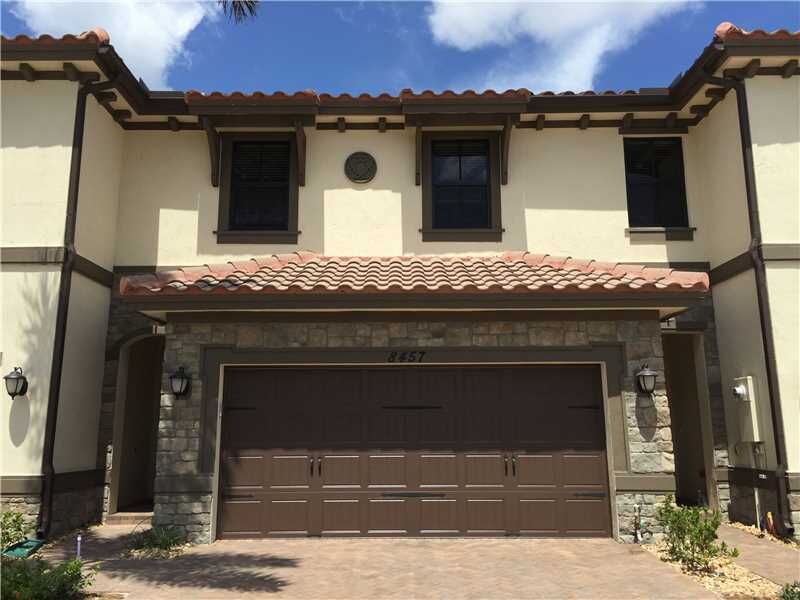Property Photo:  8457 Lakeview Trail  FL 33076 