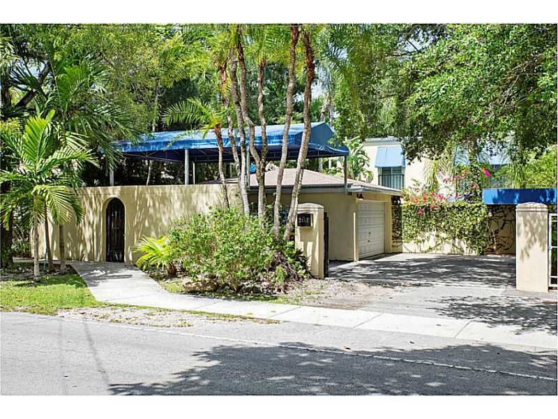 Property Photo:  2850 SW 22 Av  FL 33133 