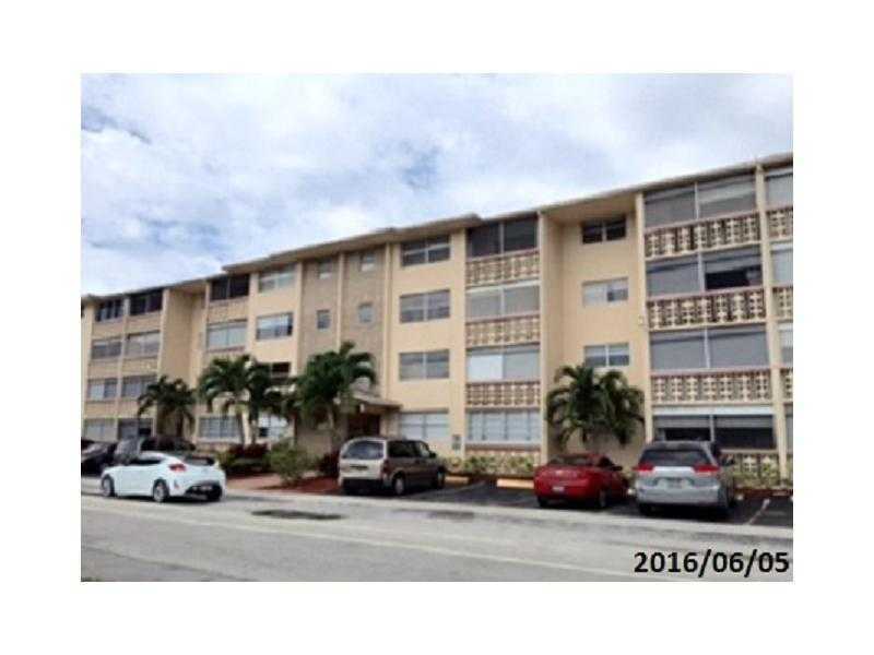 Property Photo: 211 NE 8th Av 207 FL 33009