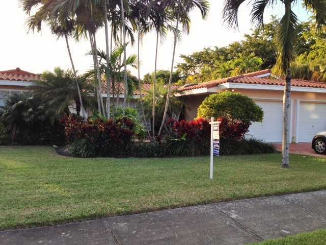 Property Photo:  15200 SW 85 Av  FL 33157 