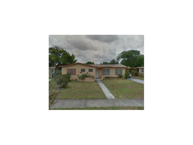 Property Photo: 60 NW 189 Te FL 33169