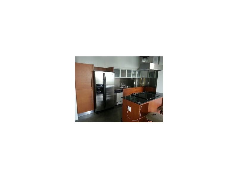 Property Photo: 10 SW S River 803 FL 33130