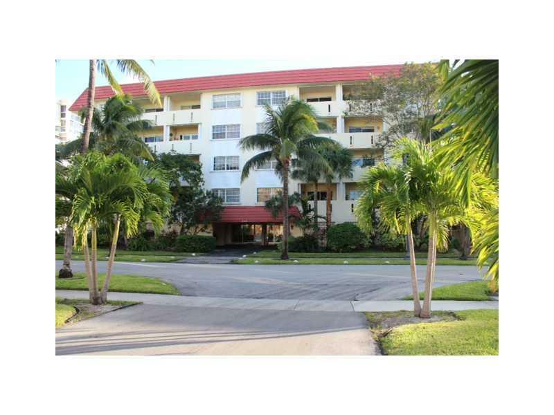 Property Photo: 300 Galen Dr 305 FL 33149