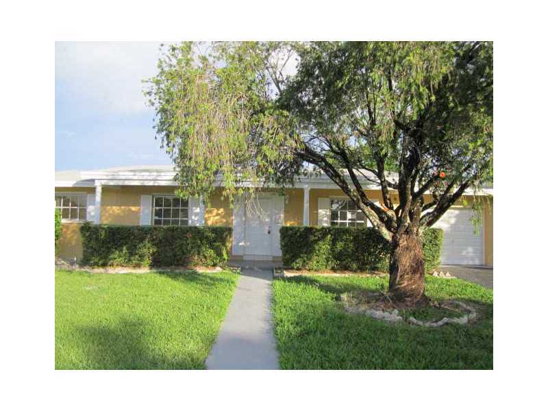 Property Photo:  15755 SW 105 Ct  FL 33157 