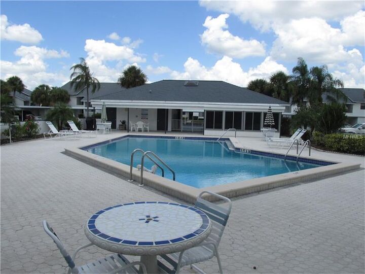 Property Photo:  1100 Capri Isles Boulevard 113  FL 34292 