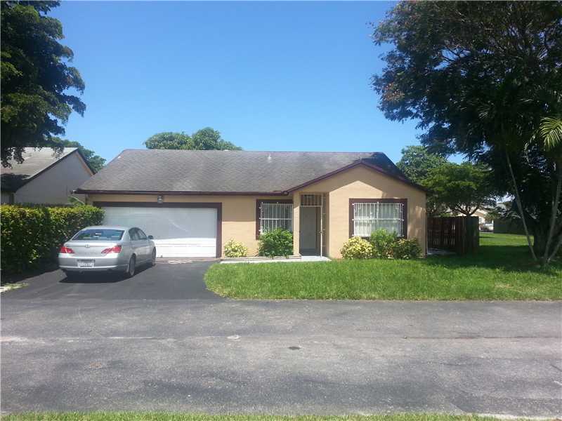 Property Photo: 13407 SW 113 Ct FL 33176