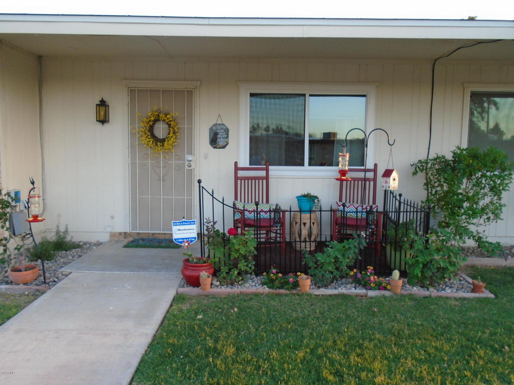 Property Photo: 10855 W Thunderbird Boulevard AZ 85351