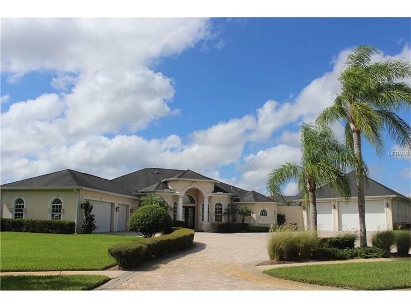 Property Photo: 2603 Coastal Range Way FL 33559