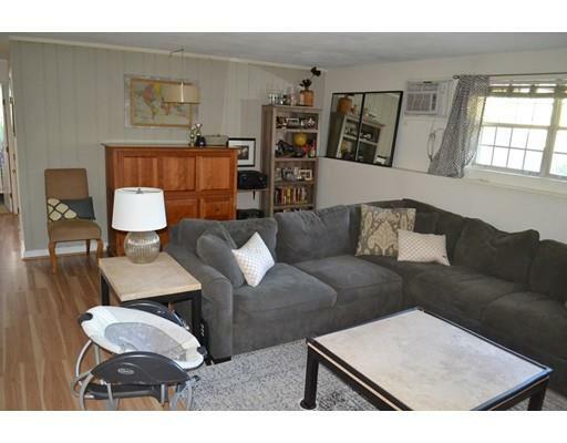 Property Photo: 12 Williamsburg Court 3 MA 01545
