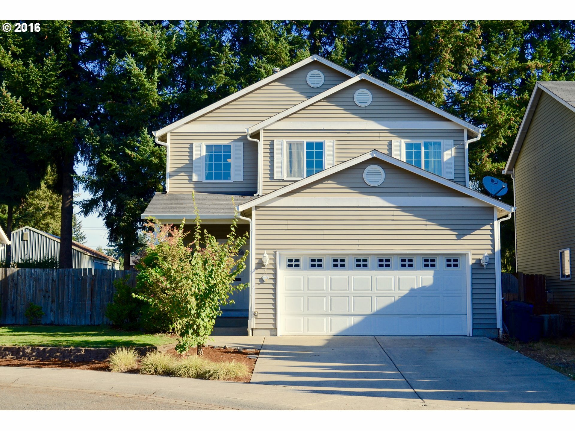 Property Photo:  10600 NE 97th Cir  WA 98662 