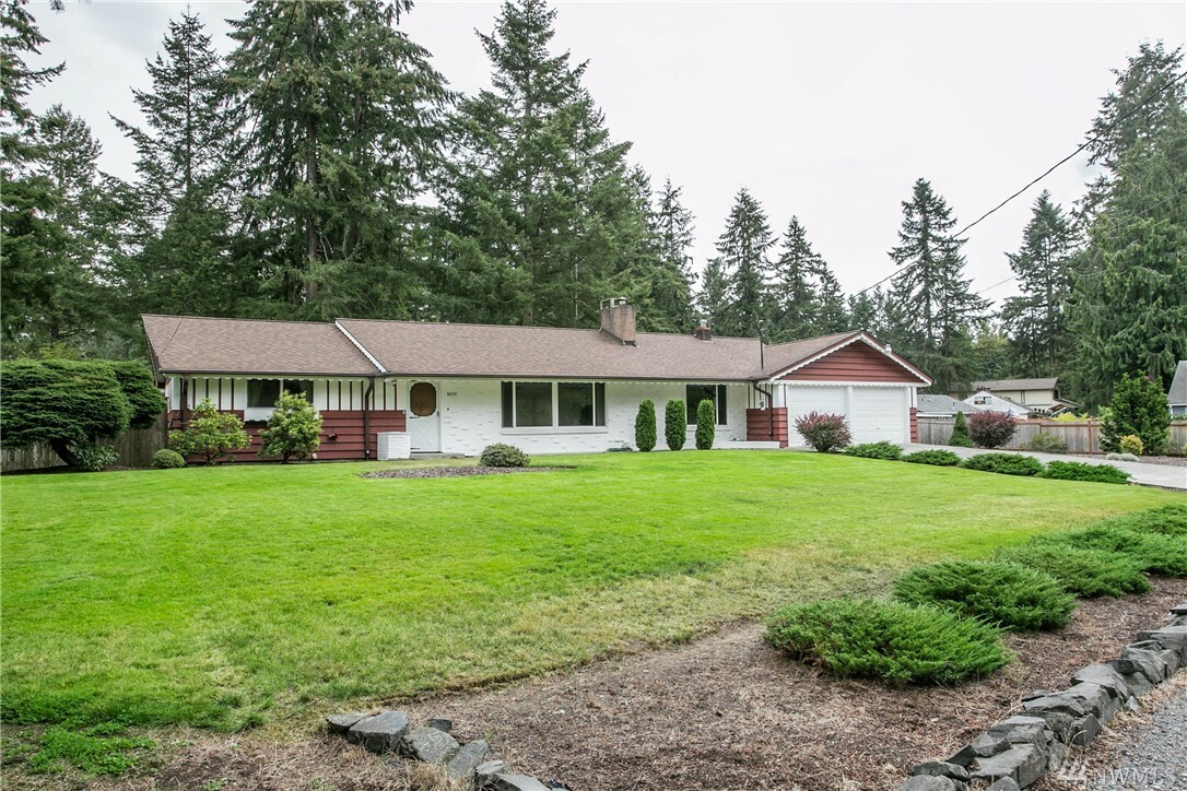 Property Photo:  9825 Elwood Dr SW  WA 98498 