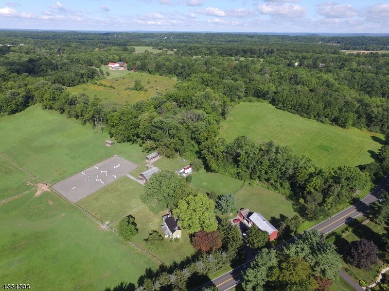Property Photo: 1585 Harbourton Rocktown NJ 08530