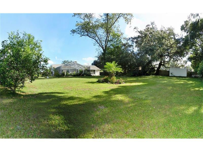 Property Photo:  10703 Deepbrook Drive  FL 33569 