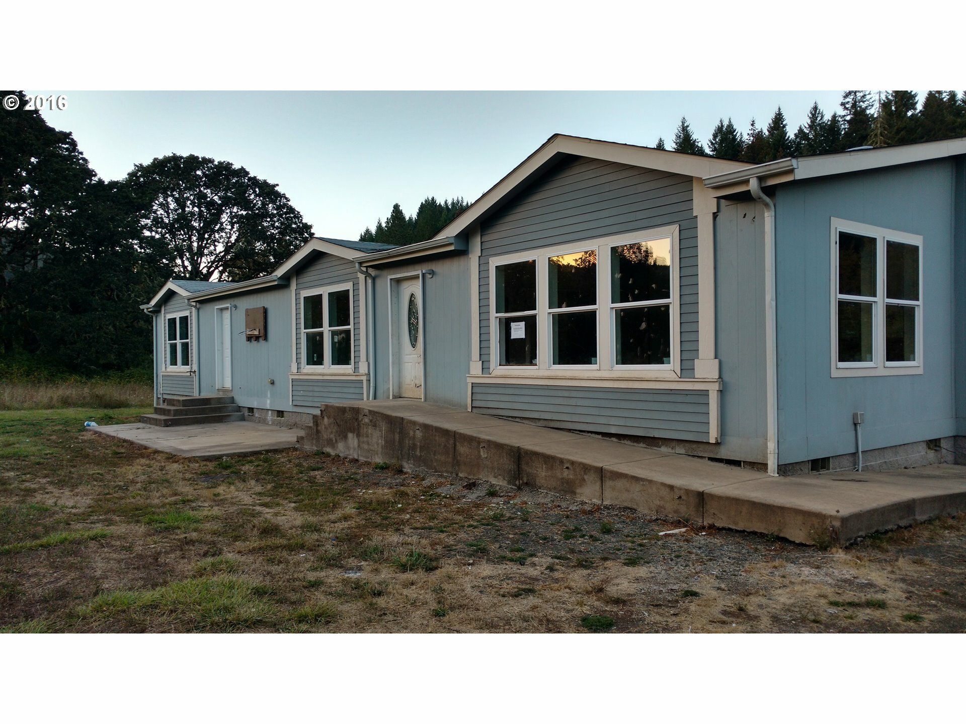 Property Photo:  82336 Weiss Rd  OR 97426 