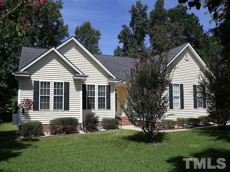 Property Photo:  1304 Windy Field Circle  NC 27545 