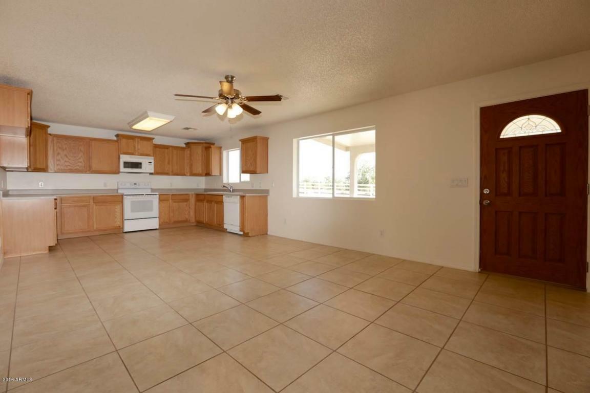 Property Photo:  23307 E Eagle Claw Road  AZ 85132 