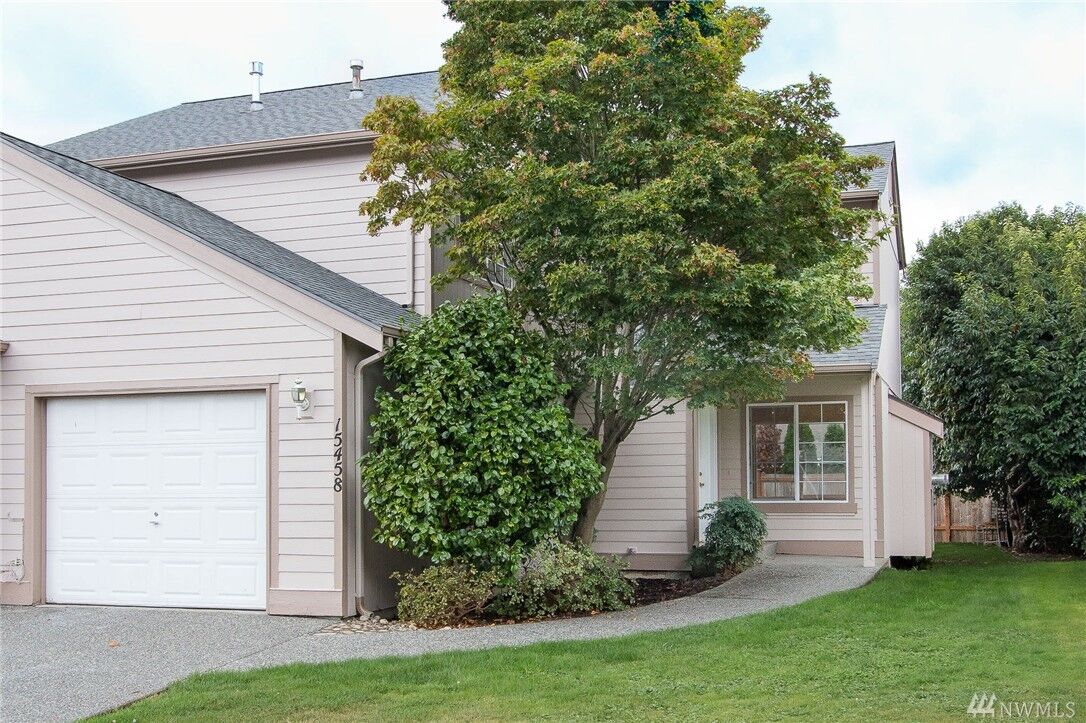 Property Photo: 15458 Esther Avenue SE WA 98272