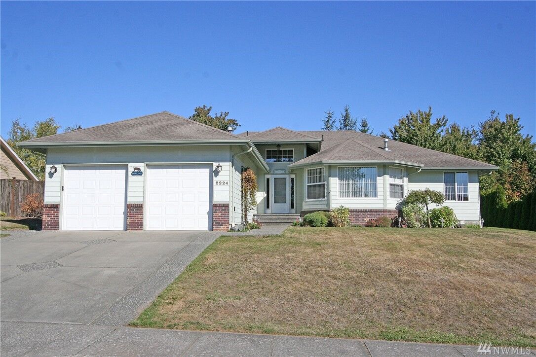 Property Photo: 2224 Gardiner Drive WA 98248
