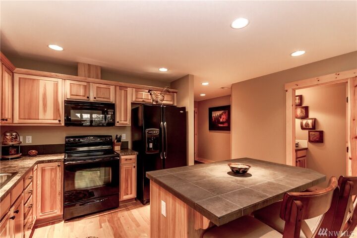 Property Photo: 200 Clearwater Lp 2 WA 98940