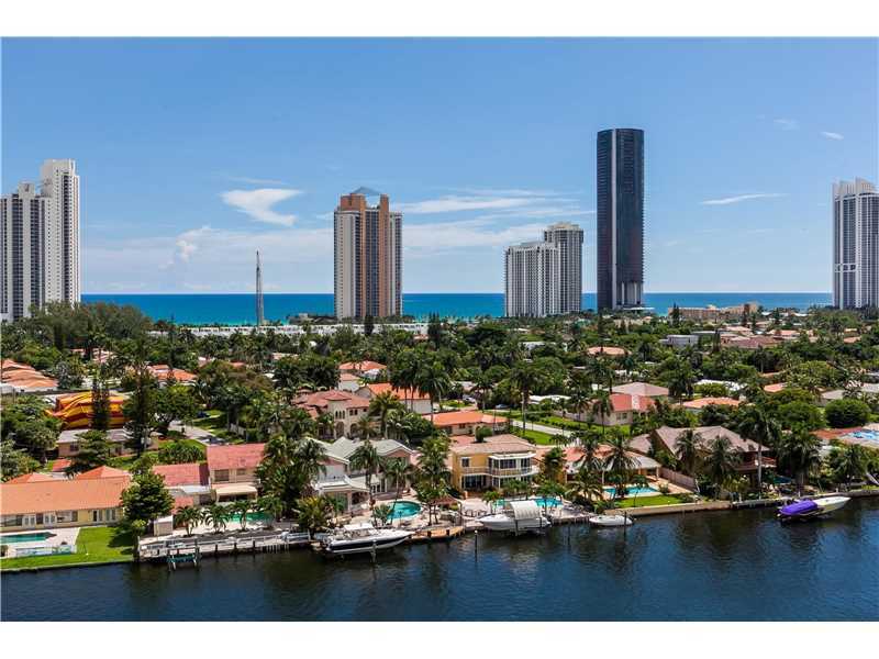 Property Photo: 19195 Mystic Pointe Dr 1406 FL 33180