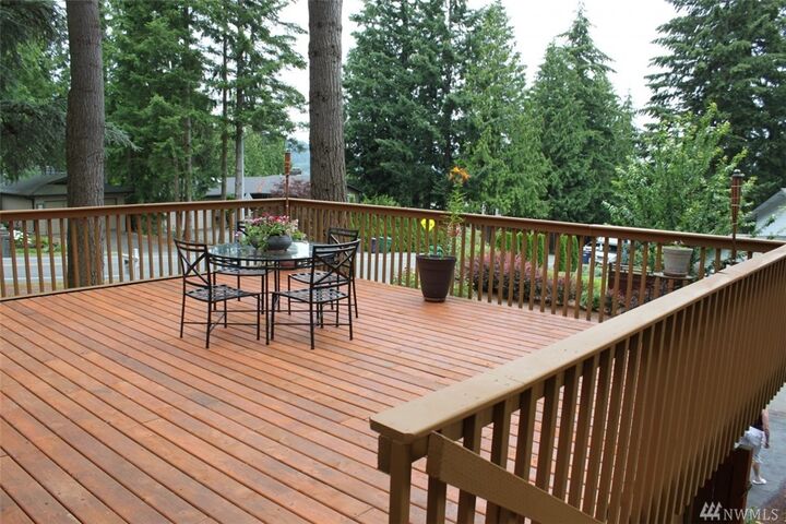 Property Photo: 18 Mt Olympus Drive NW WA 98027