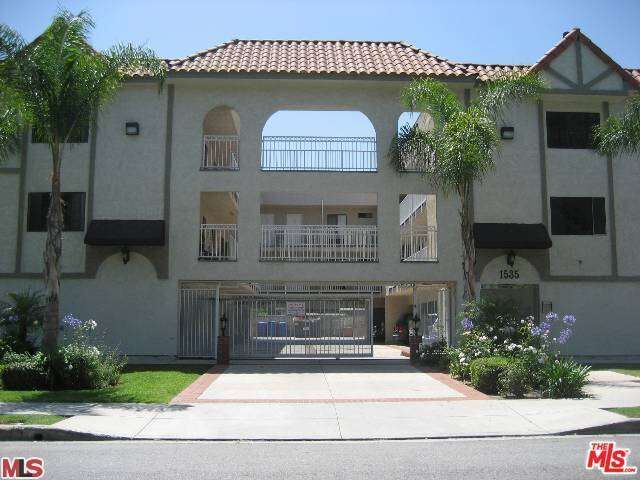 Property Photo:  1535 N Kenmore Ave 1D  CA 90027 