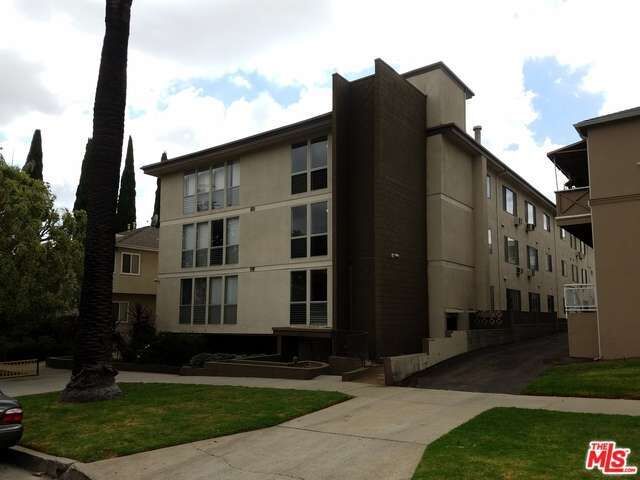 Property Photo:  1833 N Normandie Ave 205  CA 90027 