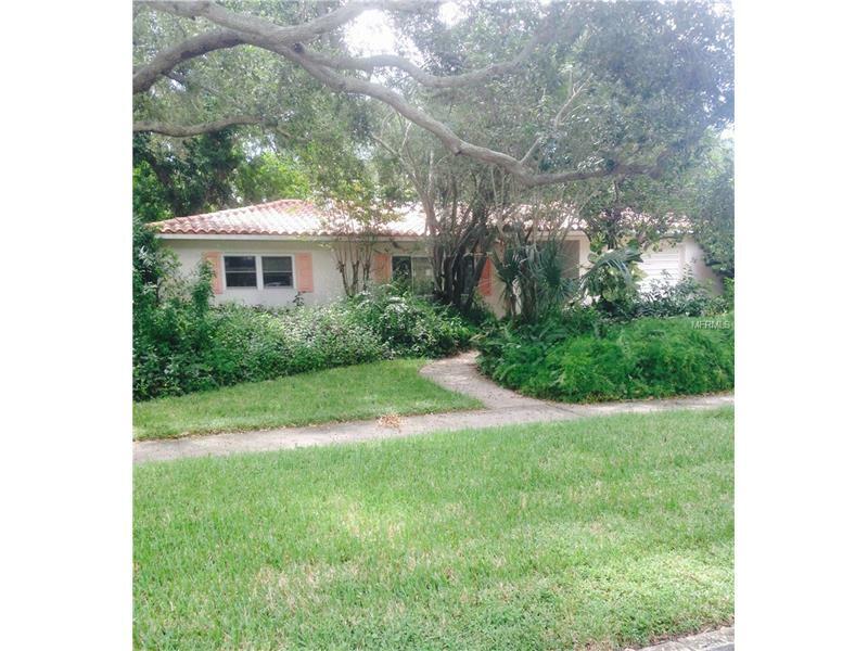 Property Photo:  600 Alda Way NE  FL 33704 