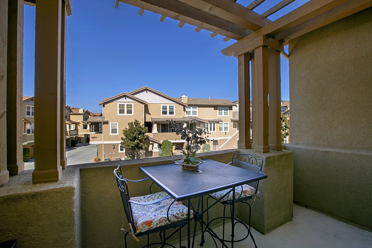 Property Photo:  16937 Hutchins Landing 86  CA 92127 