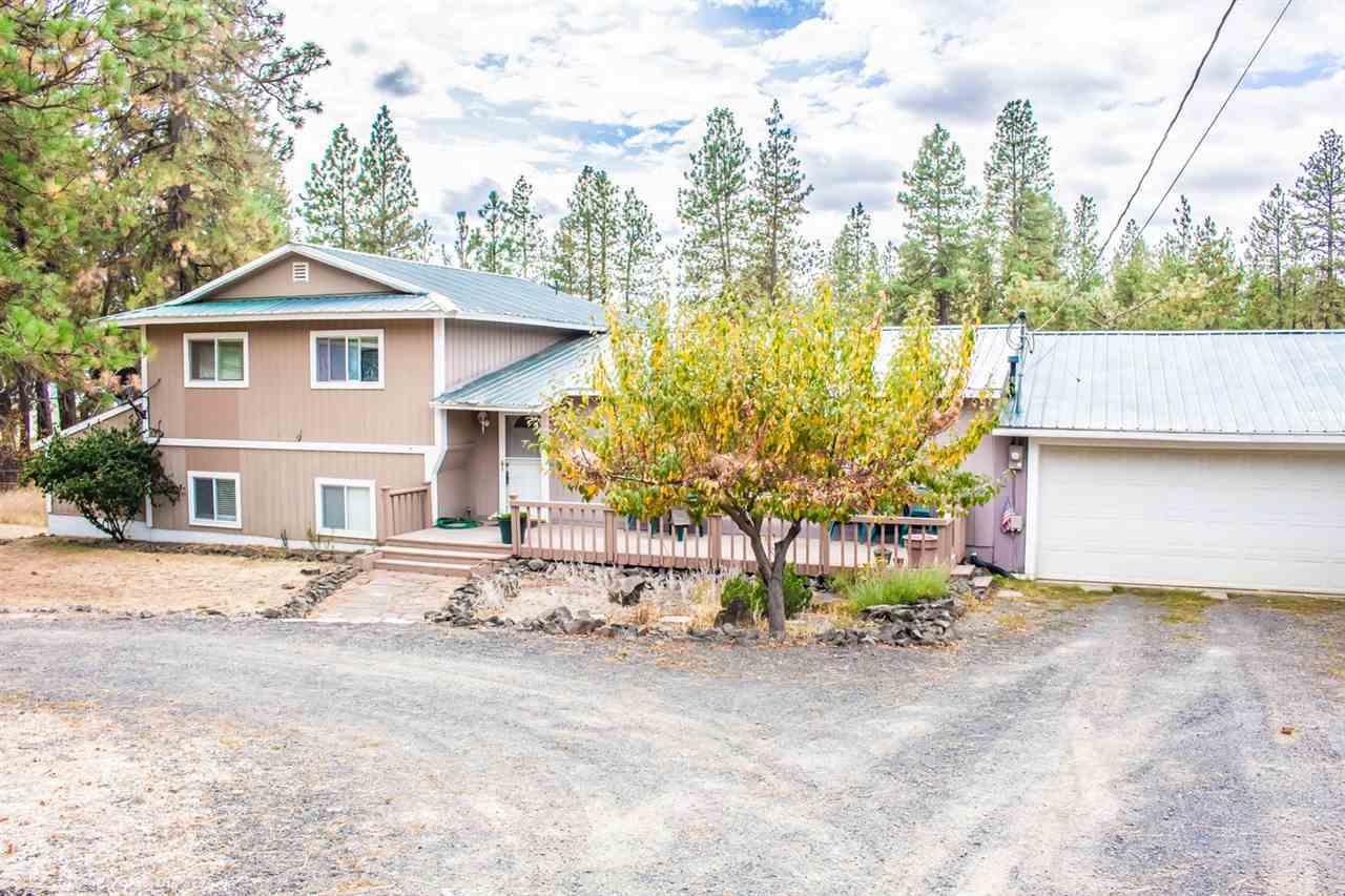 Property Photo:  204 S Russell Rd  WA 99224 