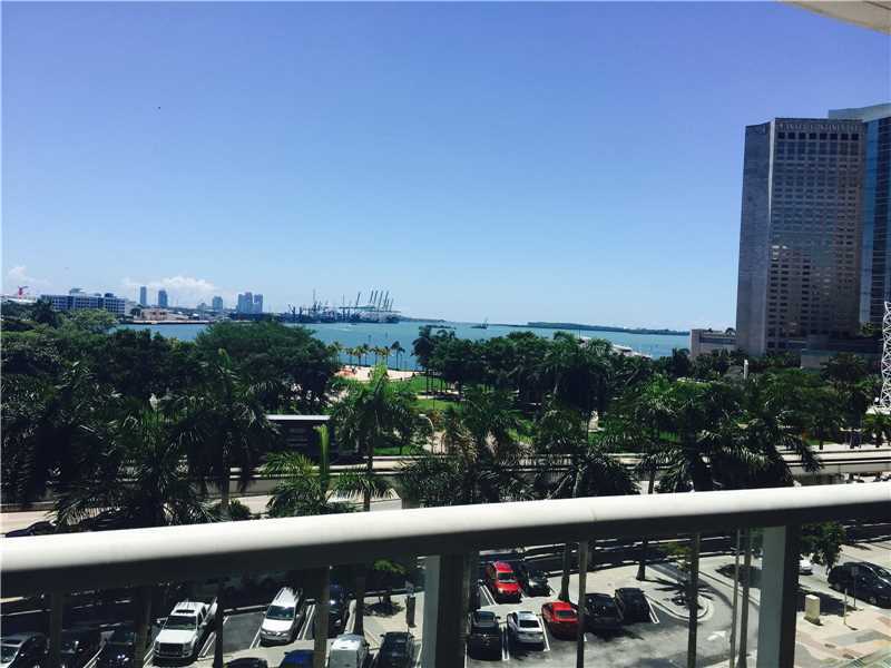 Property Photo:  50 Biscayne Blvd 809  FL 33132 