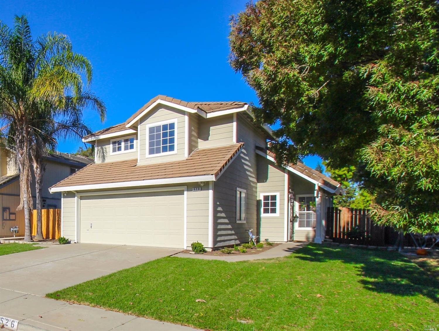 Property Photo: 526 Regency Circle CA 95687