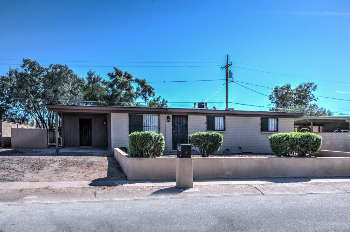 Property Photo:  1001 W Edgewater Drive  AZ 85704 