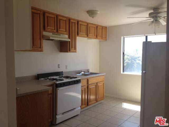 Property Photo:  1535 N Kenmore Ave 2F  CA 90027 