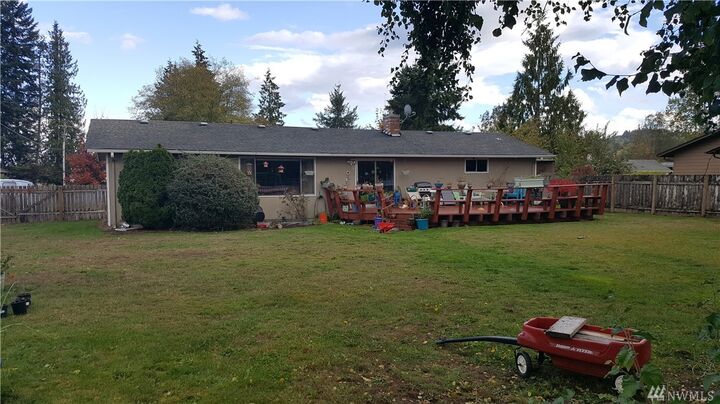 Property Photo: 12 Twin Firs Place WA 98362