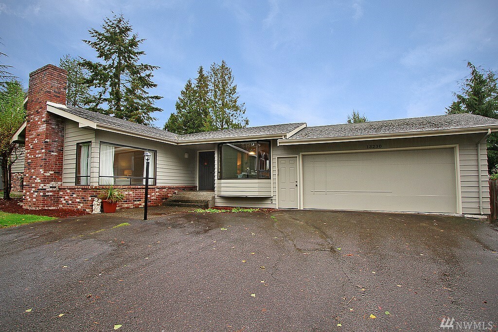 Property Photo:  13230 35th  Quiet Private Drive Ave NE  WA 98125 