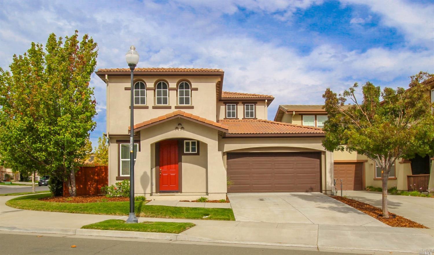 Property Photo:  804 Walden Court  CA 94533 