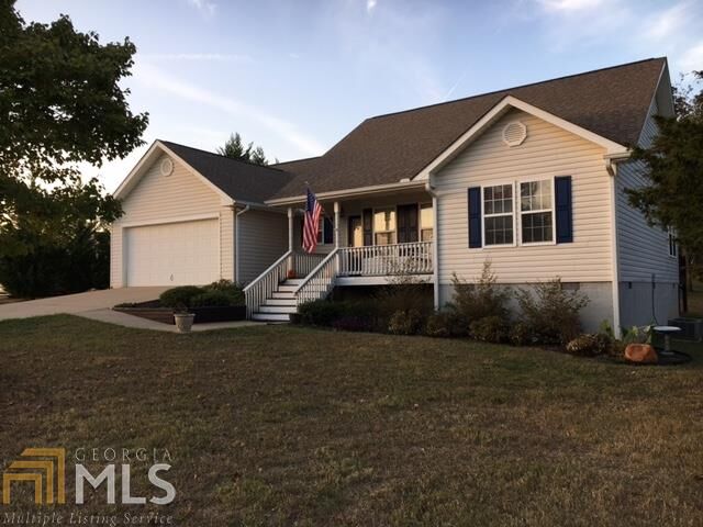 Property Photo: 696 Ash Wood Lane GA 30528