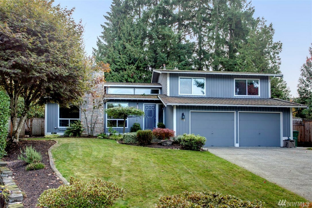 Property Photo:  5902 105th Ave NE  WA 98033 