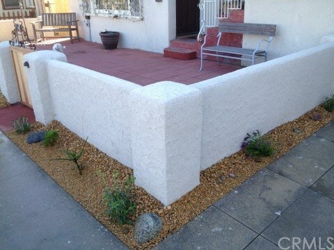 Property Photo:  303 Walnut Avenue  CA 90802 