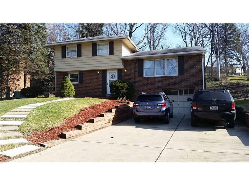 Property Photo: 149 Nassau Drive PA 15239