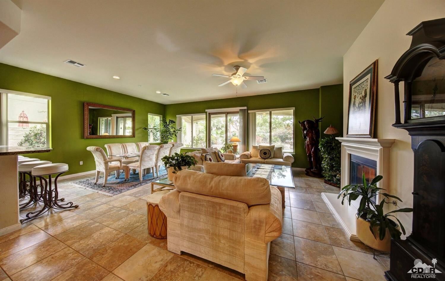 Property Photo:  40461 Calle Santa Anita  CA 92203 