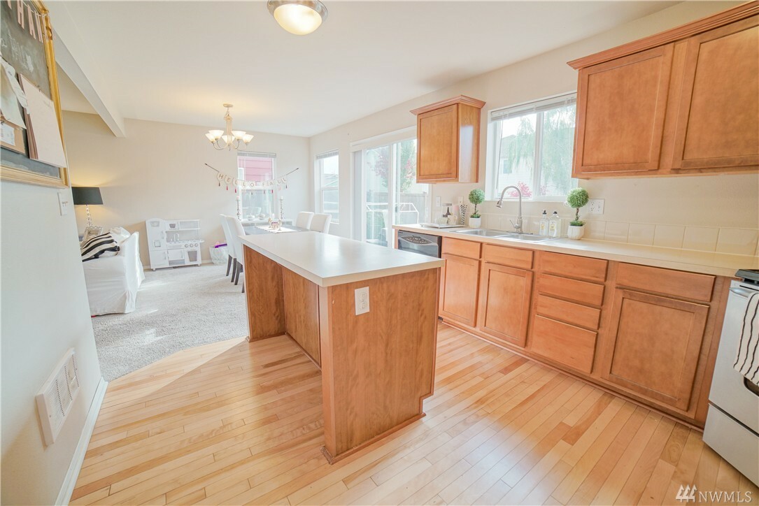 Property Photo: 6320 Park St E WA 98424