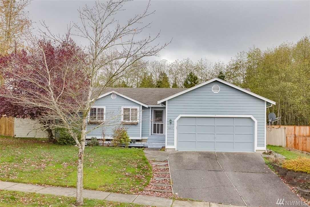 Property Photo:  26215 77th Ave NW Ave NW  WA 98292 