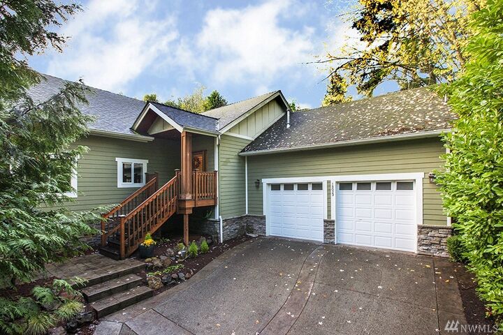 18029 24th Ave NE  Shoreline WA 98155 photo