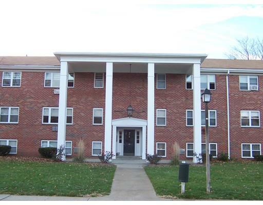 Property Photo: 173 Regency Park Dr 173 MA 01001