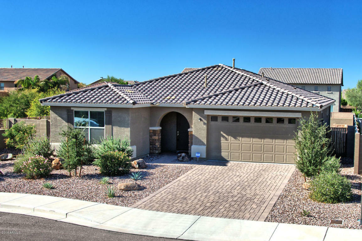 Property Photo:  738 S 165th Avenue  AZ 85338 